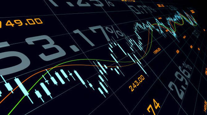 Signals Vs Copy Trading – Which is Better?